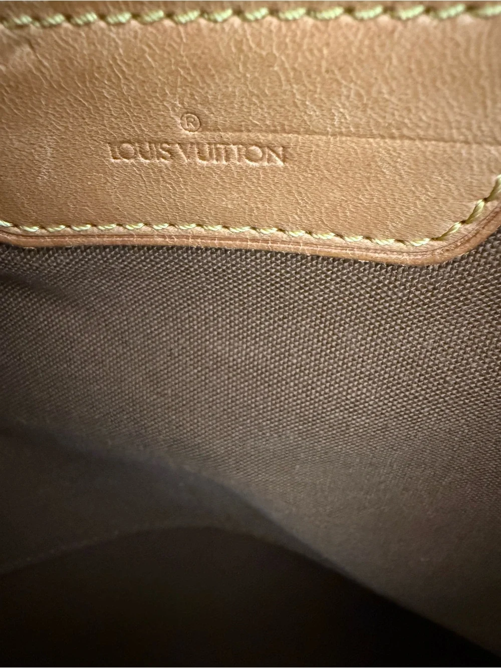 Louis Vuitton Rare Vintage Sac Balade w/Dustbag, lock & Key with COA